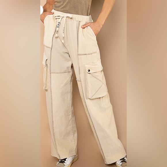 POL Wide Leg Cargo Pants Brown Beige Boho Elastic Waist Size NWOT - Picture 3 of 9